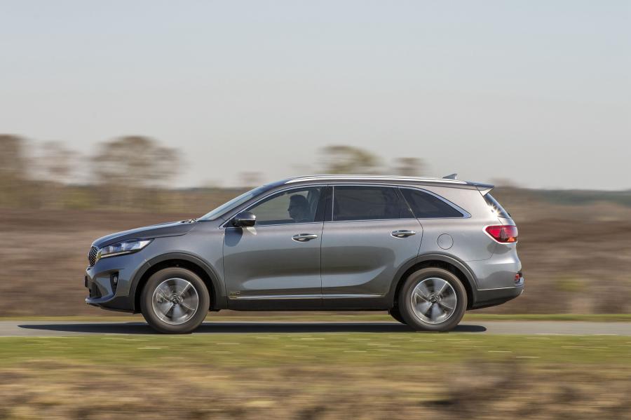  Kia Sorento EcoDynamics (UM) 2018 года  (UK) (фото 22 из 27)